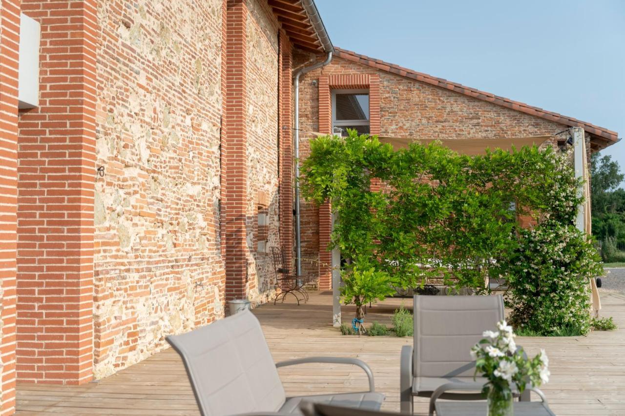 Escons Domaine De Charme Hotel Saint-Sulpice-sur-Leze Exterior foto